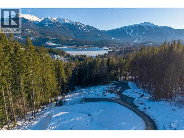 8611 MAELLE RICKER LANE, Whistler, British Columbia V8E1L9