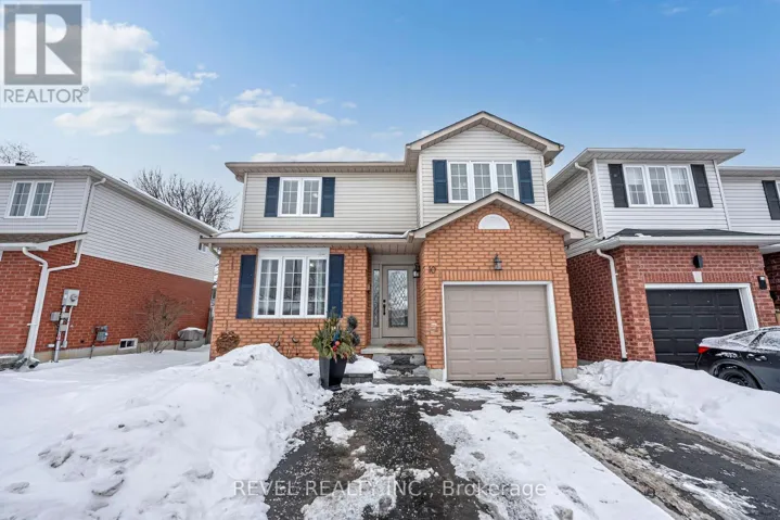 10 BARRON COURT, Clarington (Courtice), Ontario L1E3G2