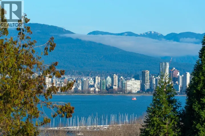 4426 W 4TH AVENUE, Vancouver, British Columbia V6R1R1