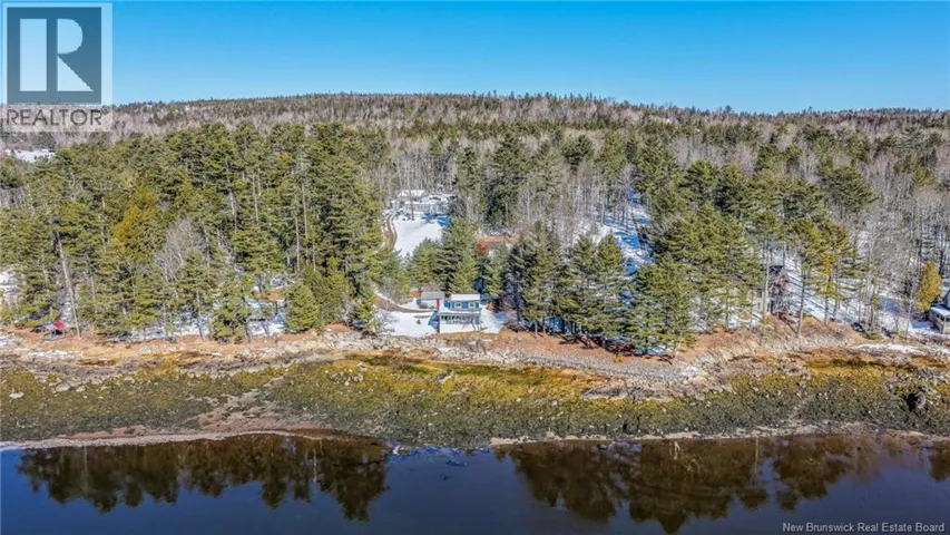 12 Bayview Drive, Dufferin, New Brunswick E3L3R9