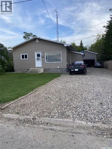 409 Wylie AVENUE, Oxbow, Saskatchewan S0C2B0