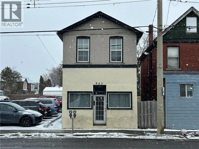 940 BARTON Street E, Hamilton, Ontario L8L3C5