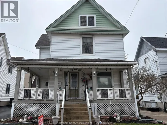 282 Queen STREET, Chatham, Ontario N7M2H4