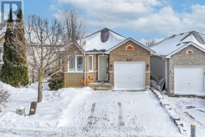 617 CLANCY CRESCENT, Peterborough (Otonabee Ward 1), Ontario K9K2S2