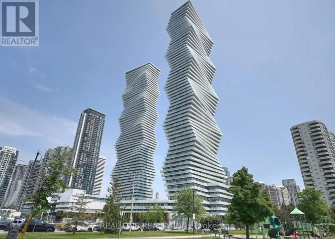 3703 - 3883 QUARTZ ROAD, Mississauga (City Centre), Ontario L5B0M4