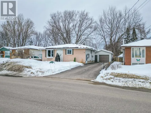 96 STRATHCONA DRIVE, North Bay (Ferris), Ontario P1A2N3