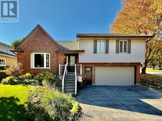217 THOMAS STREET, Brockton, Ontario N0G2V0