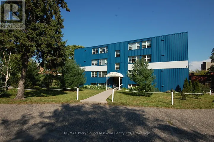 4 - 118 ISABELLA STREET, Parry Sound, Ontario P2A1N1