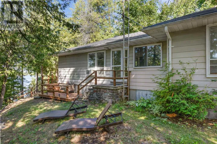 242 FRANCIS STREET E, Kawartha Lakes (Fenelon Falls), Ontario K0M1N0