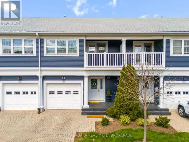 4 - 88 LAKEPORT ROAD, St. Catharines (Port Dalhousie), Ontario L2N4P8