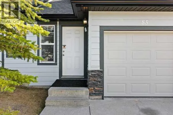 85 Panatella Villas NW, Calgary, Alberta T3K0G6