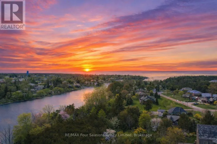 237 S RANKIN STREET, Saugeen Shores, Ontario N0H2L0