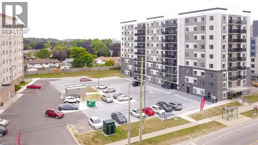 595 STRASBURG Road Unit# 106, Kitchener, Ontario N2E4J1