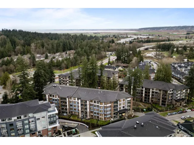 511 3535 146A STREET, Surrey, British Columbia V4P0H2