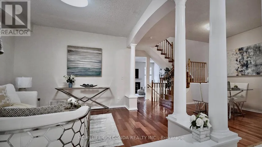 73 SNOWDON CIRCLE, Markham (Markville), Ontario L3P7S5
