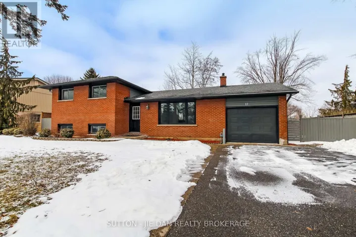 12 FIELD ROAD, London South (South V), Ontario N6P1C5