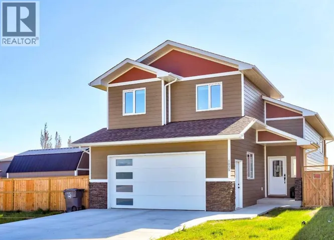 1029 Livingston Way, Pincher Creek, Alberta T0K1W0