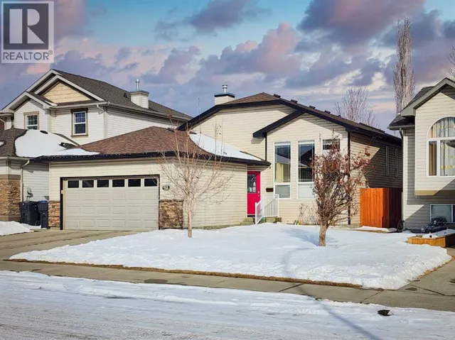 52 Squamish Crescent W, Lethbridge, Alberta T1J7Y9