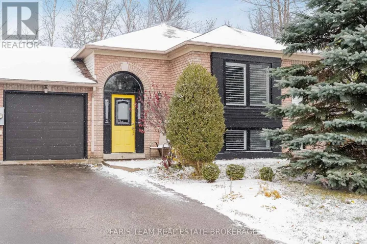 5 HARBOUR CRESCENT, Wasaga Beach, Ontario L9Z1G4