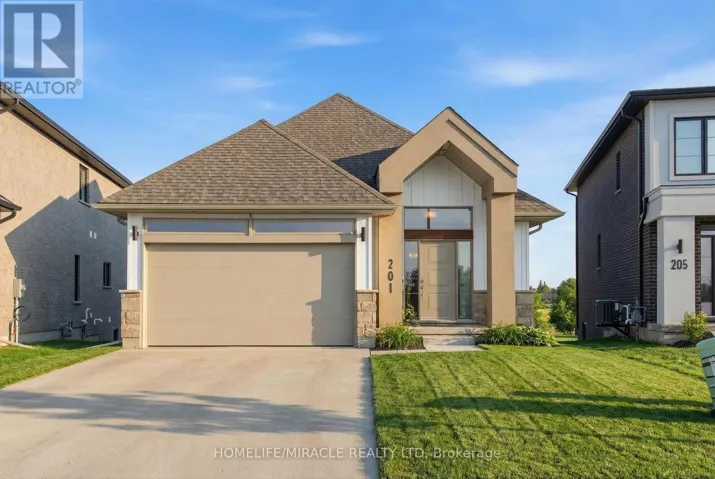 201 DEMPSEY DRIVE, Stratford, Ontario N5A0K5