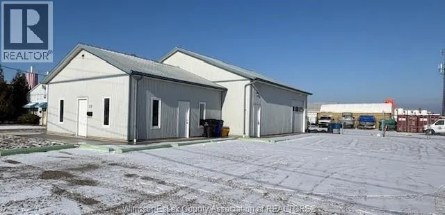 131 BELL, Essex, Ontario N8M3G8