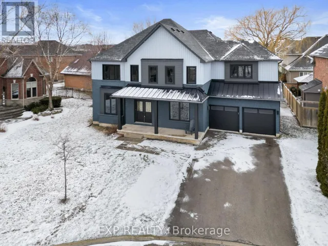 12 DELROSA WAY, Hamilton (Winona Park), Ontario L8E6E5