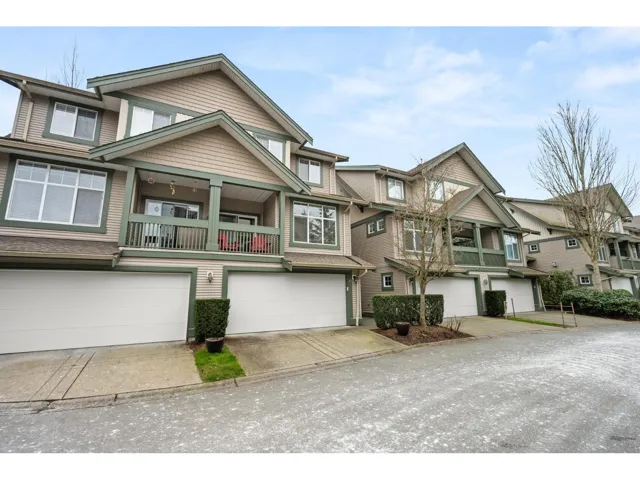 62 6050 166 STREET, Surrey, British Columbia V3S0X2