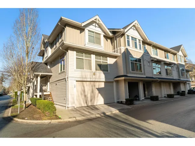 30 19525 73 AVENUE, Surrey, British Columbia V4N6L7
