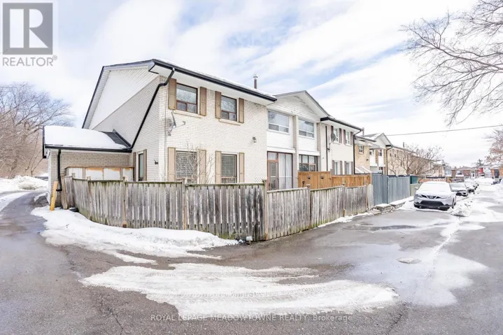 19 - 61 ARDGLEN DRIVE, Brampton (Brampton East), Ontario L6W1V1