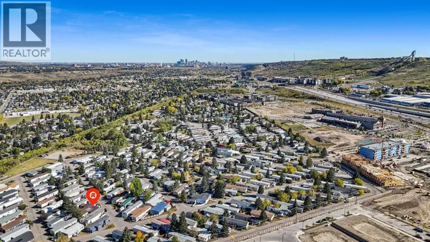 424, 3223 83 Street NW, Calgary, Alberta T3B5P2