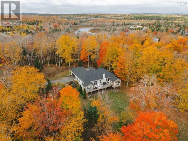 390 Gleneagles Drive, Hammonds Plains, Nova Scotia B4B1V8