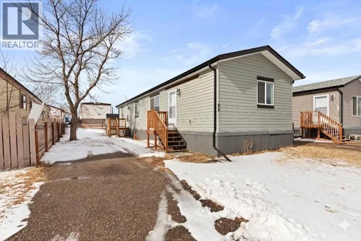 99 Anson Avenue SW, Medicine Hat, Alberta T1A7Z9