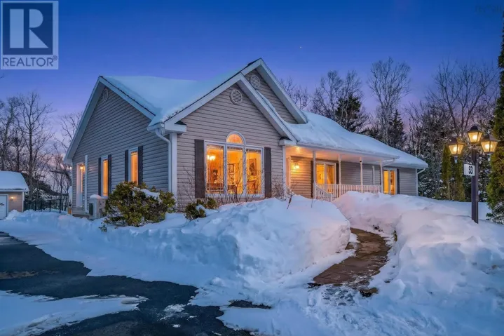 53 Erinmore Drive, Sydney, Nova Scotia B1M1A7