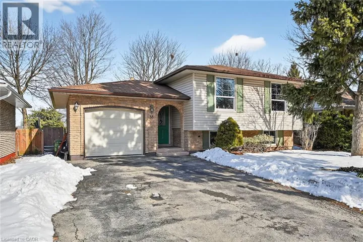 33 APPLEFORD Road, Hamilton, Ontario L9C6B5