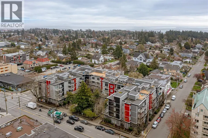 312 1315 Esquimalt Rd, Esquimalt, British Columbia V9A3P5