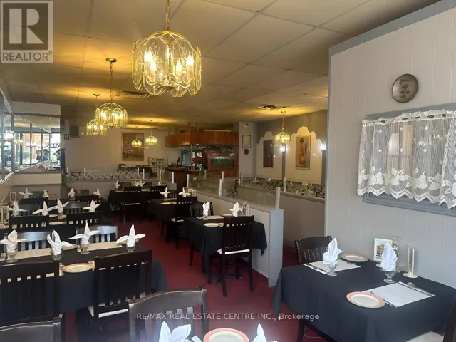 126 ST. PAUL STREET, St. Catharines (Downtown), Ontario L2R3M2
