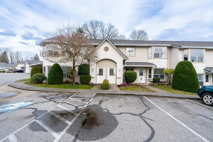 30 3380 GLADWIN ROAD, Abbotsford, British Columbia V2S7G1