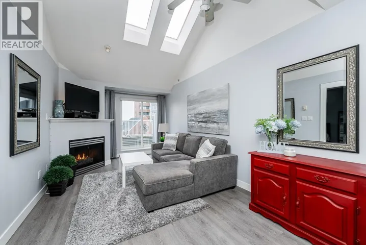 403 3939 HASTINGS STREET, Burnaby, British Columbia V5C2H8