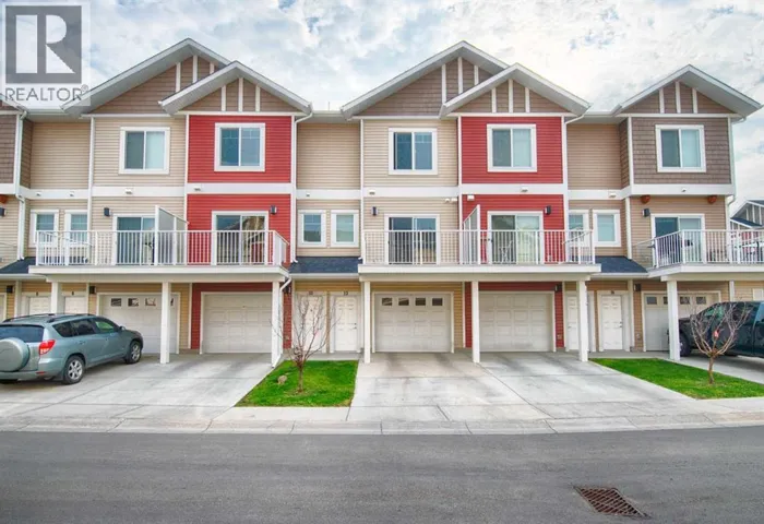 12 Redstone Circle NE, Calgary, Alberta T3N0M8