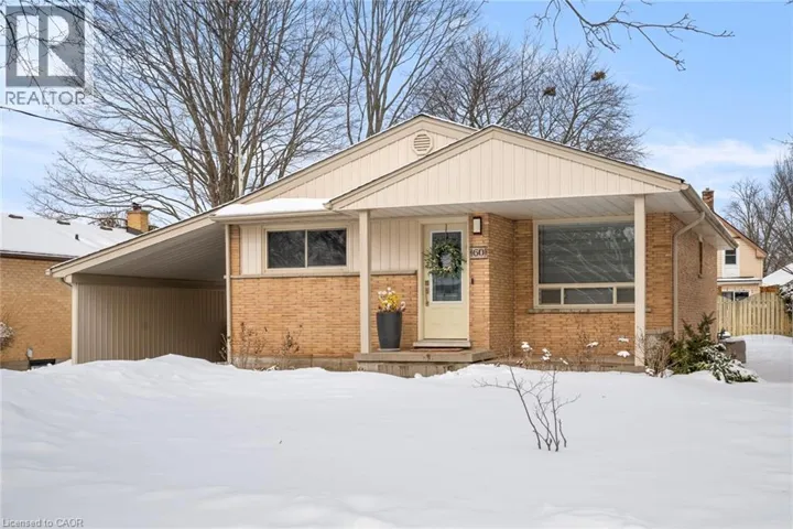 60 KENWOOD Drive, Kitchener, Ontario N2B3H2