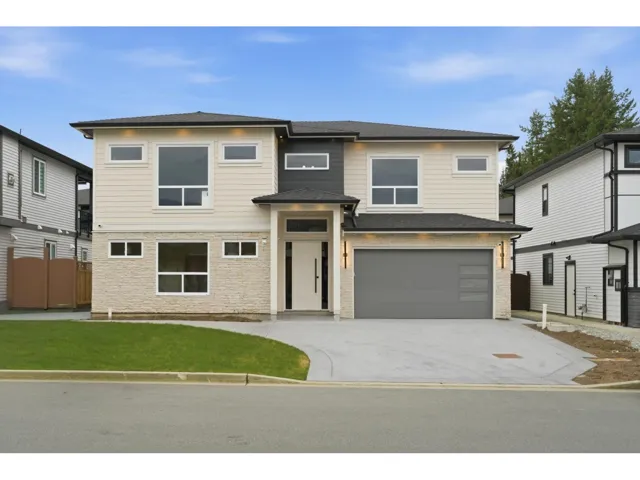 32738 CARTER AVENUE, Mission, British Columbia V2V3A2