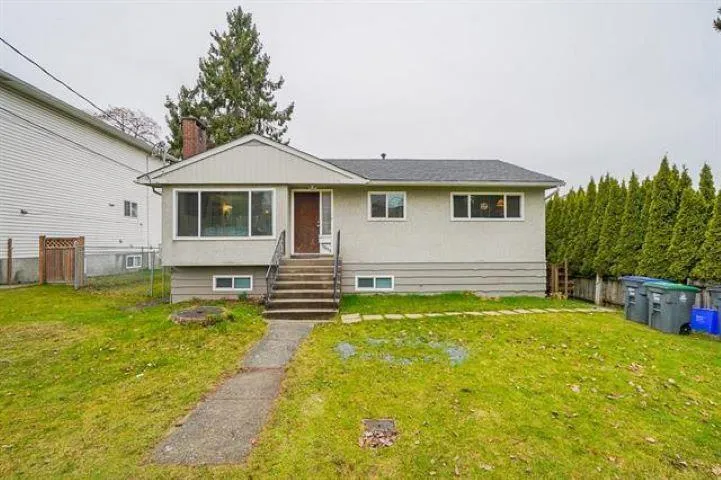 12679 97A AVENUE, Surrey, British Columbia V3V2H6