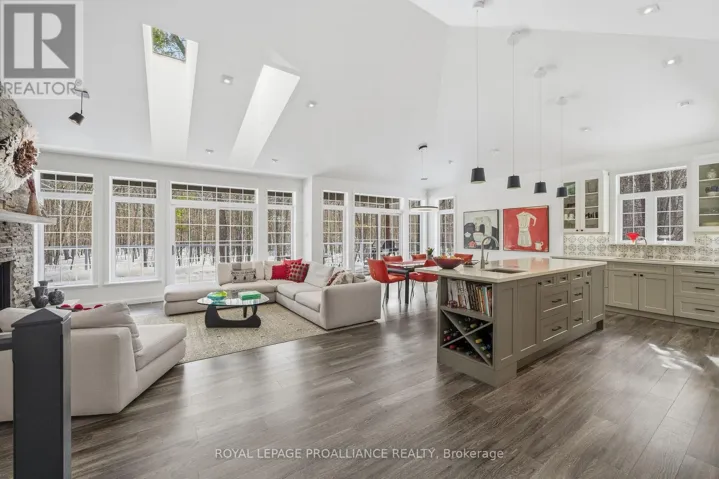 602 ELMBROOK ROAD, Prince Edward County (Sophiasburg Ward), Ontario K0K2T0