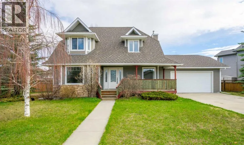 763 Stonehaven Drive, Carstairs, Alberta T0M0N0