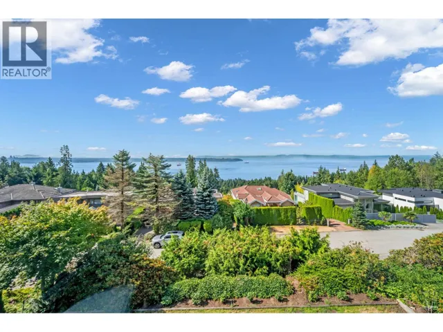 2662 CHELSEA PLACE, West Vancouver, British Columbia V7S3E5