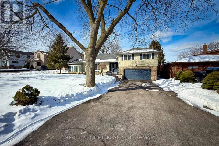 6 FAIRHAVEN DRIVE, Toronto (Kingsview Village-The Westway), Ontario M9P2P6