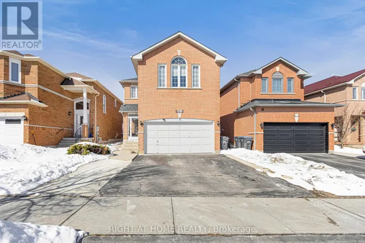 601 CLAYMEADOW AVENUE, Mississauga (Cooksville), Ontario L5B4H7