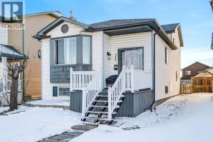 312 Martin Crossing Way NE, Calgary, Alberta T3J3T2