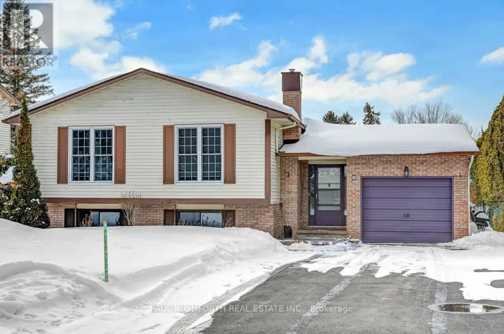 8 MAC STOREY STREET, Ottawa, Ontario K0A2Z0