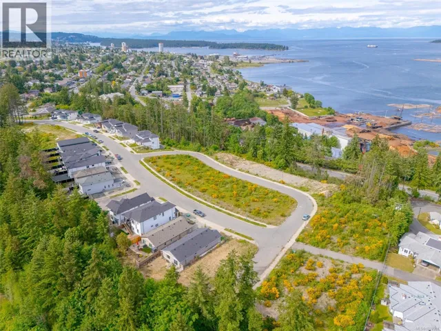 996 Harbour View St, Nanaimo, British Columbia V9R4V3